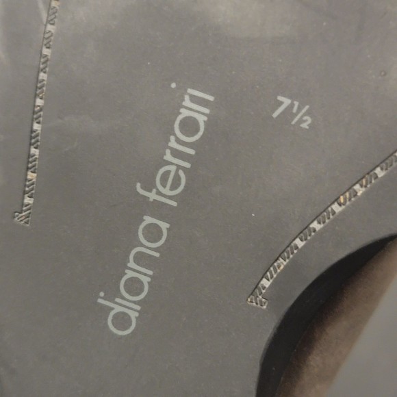 Diana Ferrari‎ Womens Gavel Brown Leather Round Toe Side Zip Ankle Bootie Sz 7.5 - Picture 11 of 12